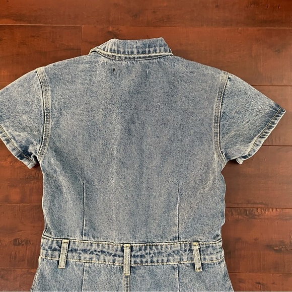 LIONESS Urban Outfitters Revolve U Know What’s Up Denim Jean Romper Size XS Blue - Picture 10 of 15